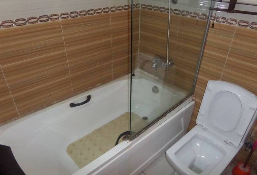 Maidaville Hotel And Suites