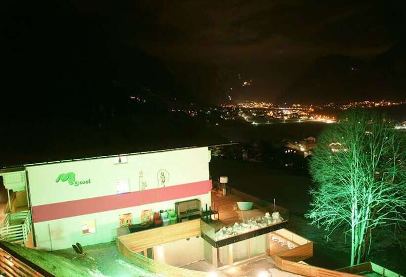 Отель Mountain & Soul