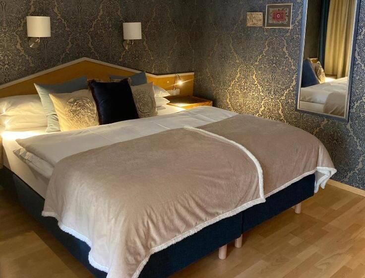 בית מלון כפרי Parseierblick