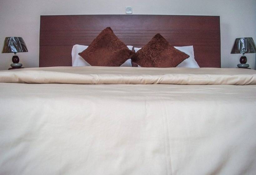 هتل Residence 16/16