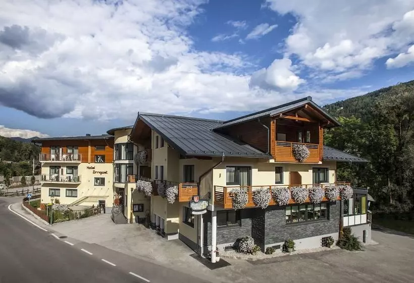 Hotelli Haus Zirngast