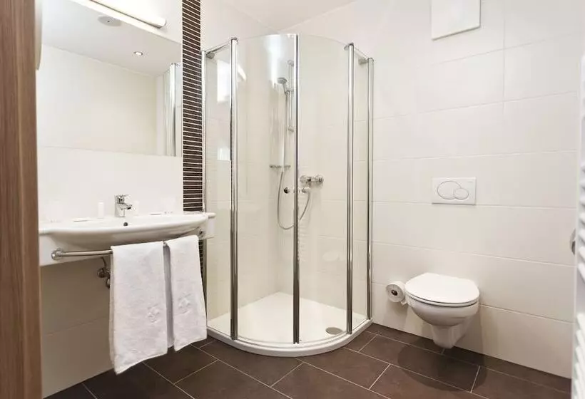 Hotelli Haus Zirngast