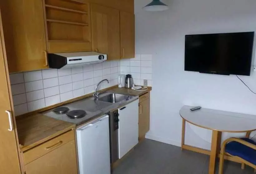 Icecap Hostel