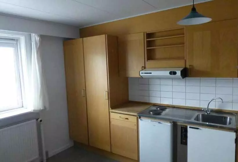 Icecap Hostel