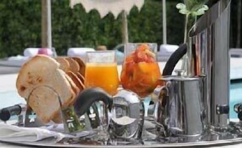 Maison Bousson Bed & Breakfast