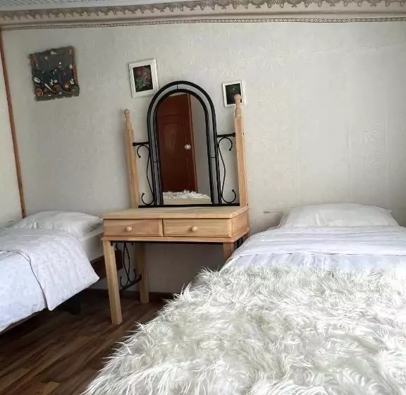 ベッドアンドブレックファースト Artsiv Guesthouse