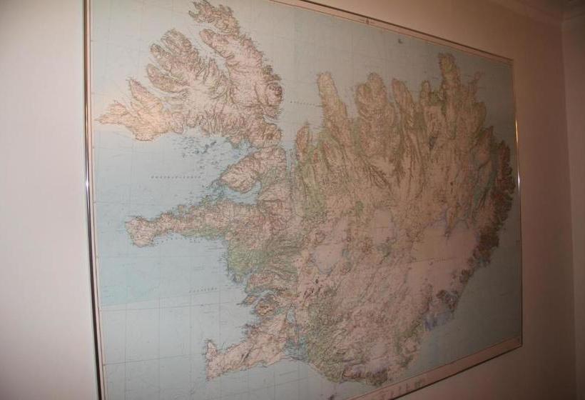 تختخواب و صبحانه Gula Villan Guesthouse