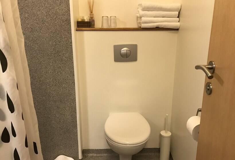 تختخواب و صبحانه Hvammstangi Guesthouse