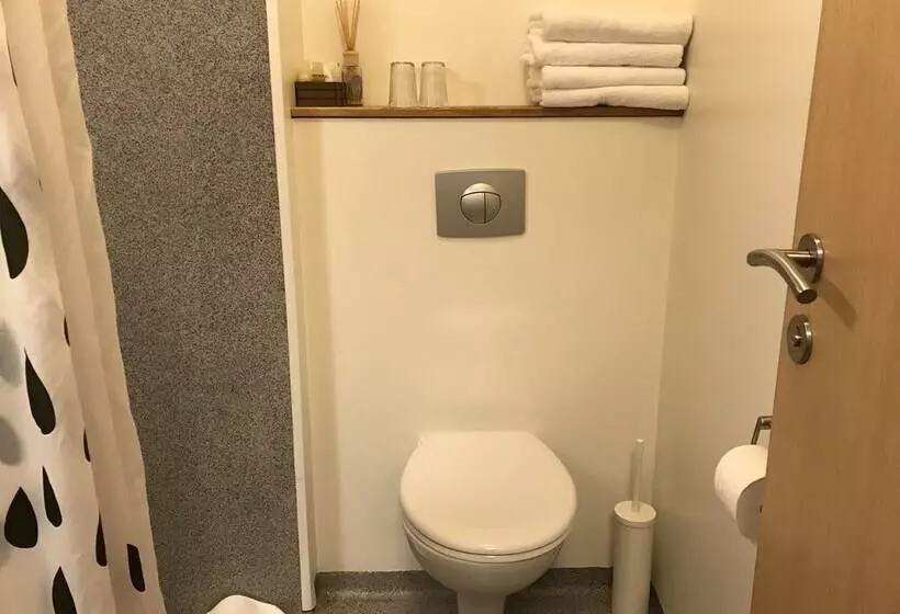 تختخواب و صبحانه Hvammstangi Guesthouse