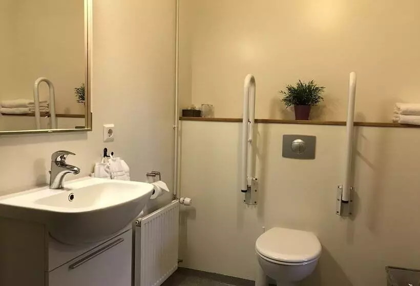 تختخواب و صبحانه Hvammstangi Guesthouse