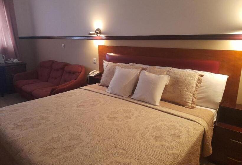 住宿加早餐 Kunta Kinte