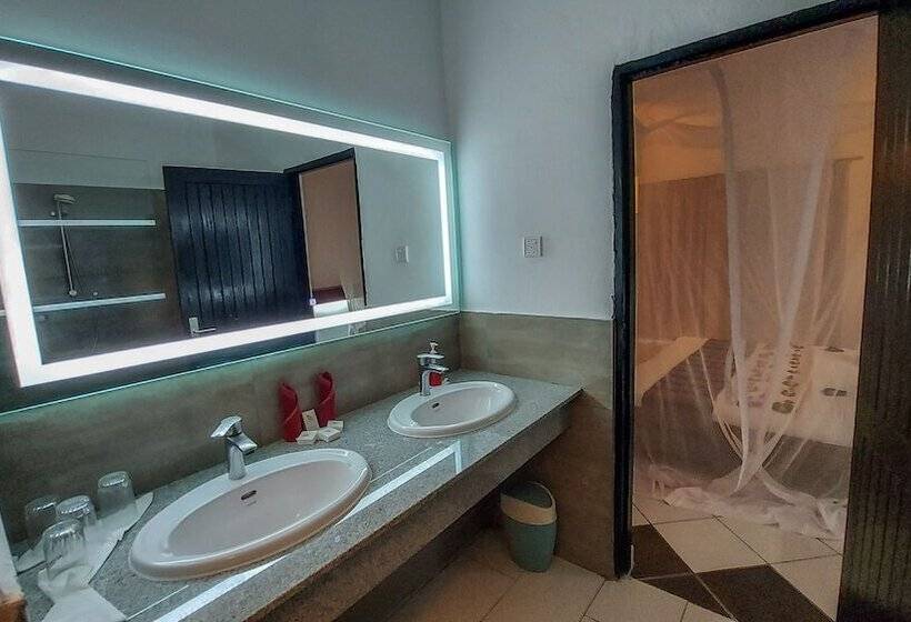 Diani Sea Resort  All Inclusive