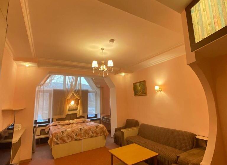 هتل дом писателей цахкадзора