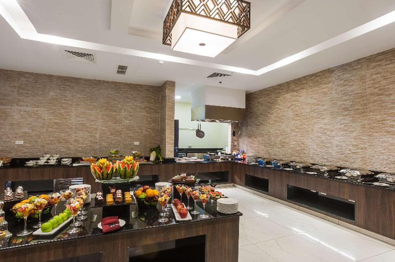 Hotel Acacia Premier