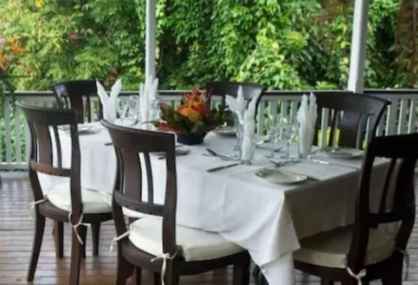 ホテル Five Princes