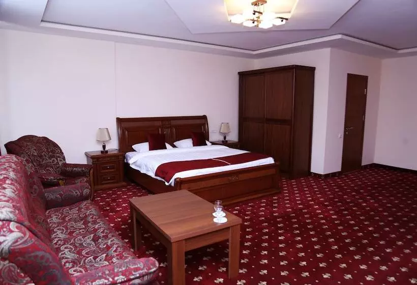 هتل Gyumri
