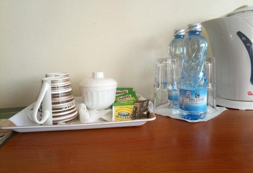 هتل Hillcourt Resort And Spa