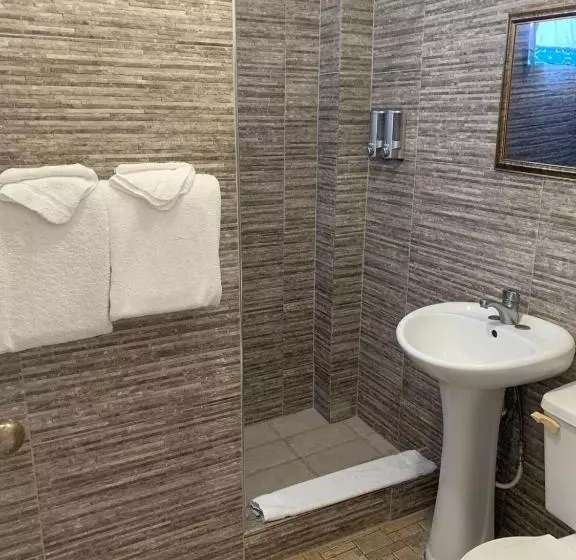 هتل Match Resort