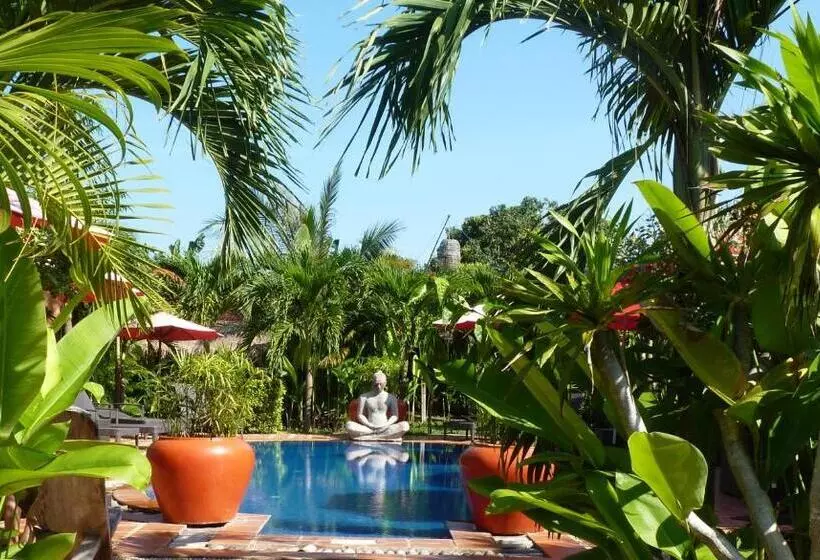 هتل Raingsey Bungalow