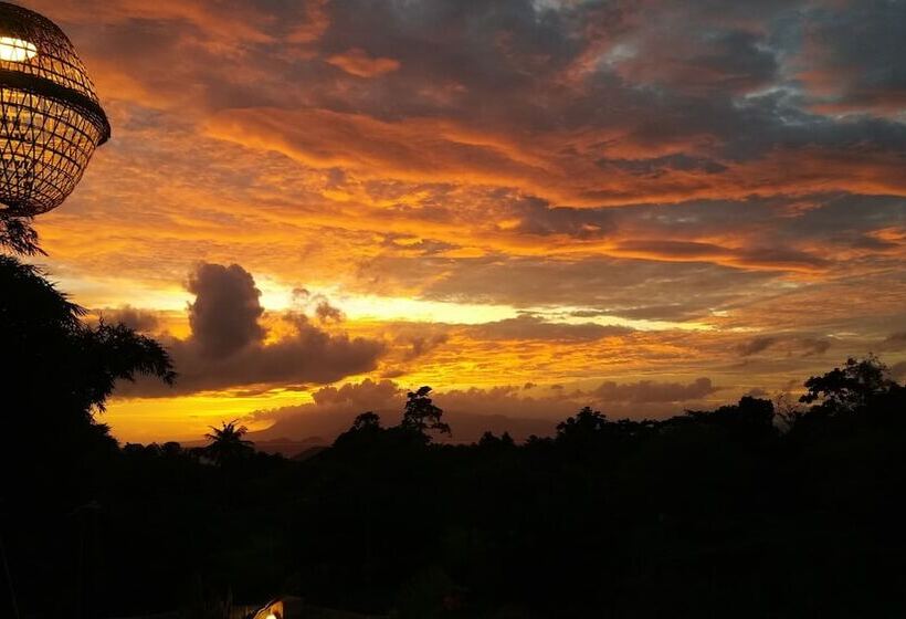 هتل Tara Lodge Haven Of Peace