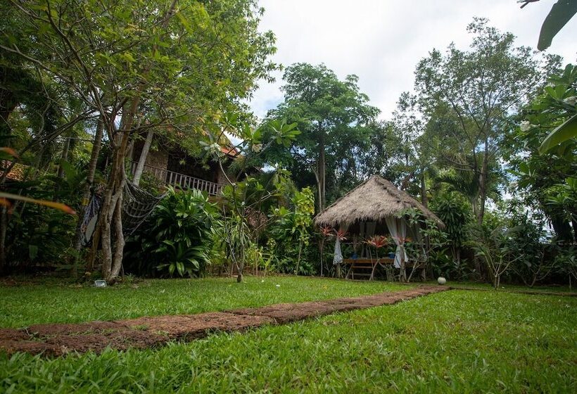 هتل Tara Lodge Haven Of Peace