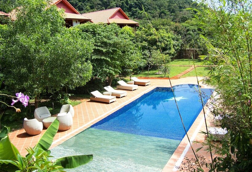 هتل Tara Lodge Haven Of Peace