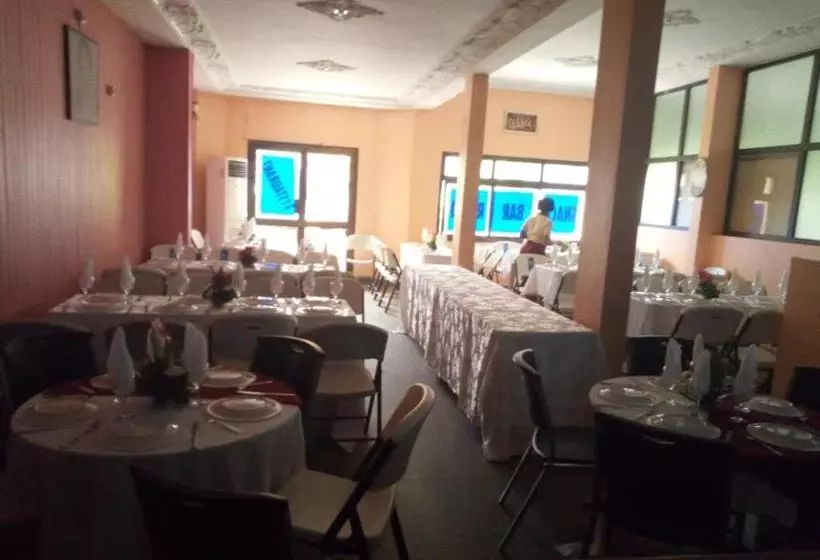 Hôtel Vallee Des Rois