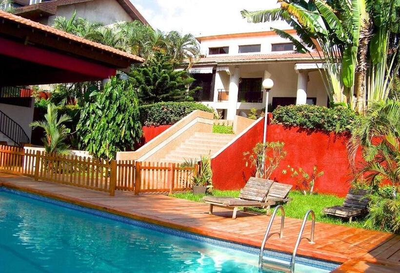 هتل Villa Anakao Abidjan