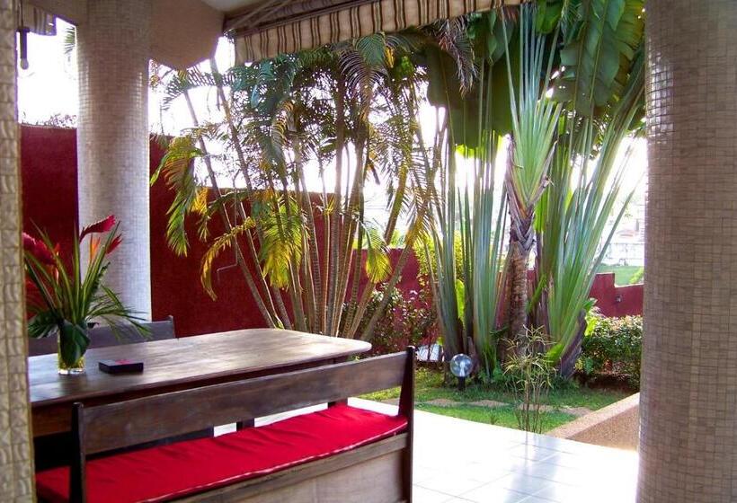 هتل Villa Anakao Abidjan