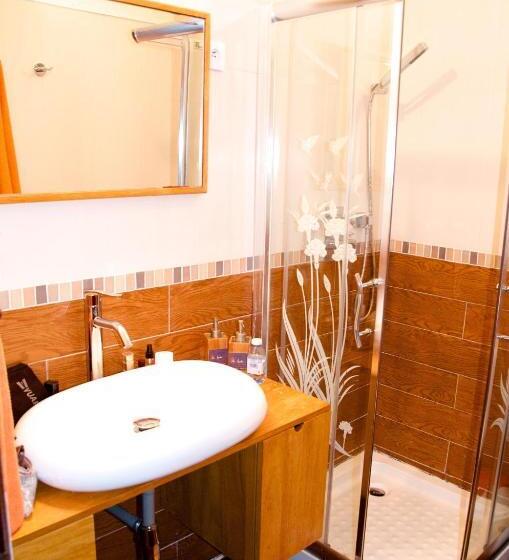 هتل Villa Anakao Abidjan