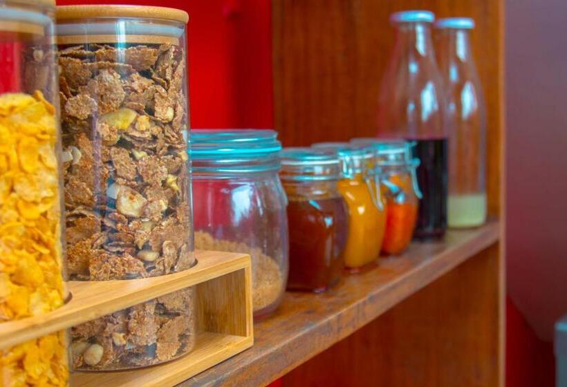 هتل Villa Anakao Abidjan