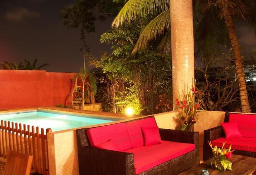 هتل Villa Anakao Abidjan