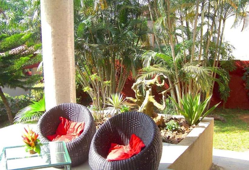 هتل Villa Anakao Abidjan