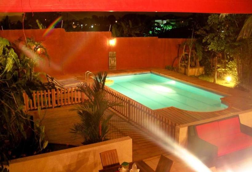 هتل Villa Anakao Abidjan