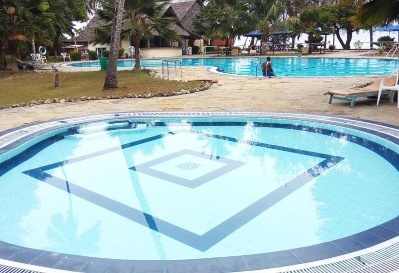 Jumuia Beach Resort Kanamai