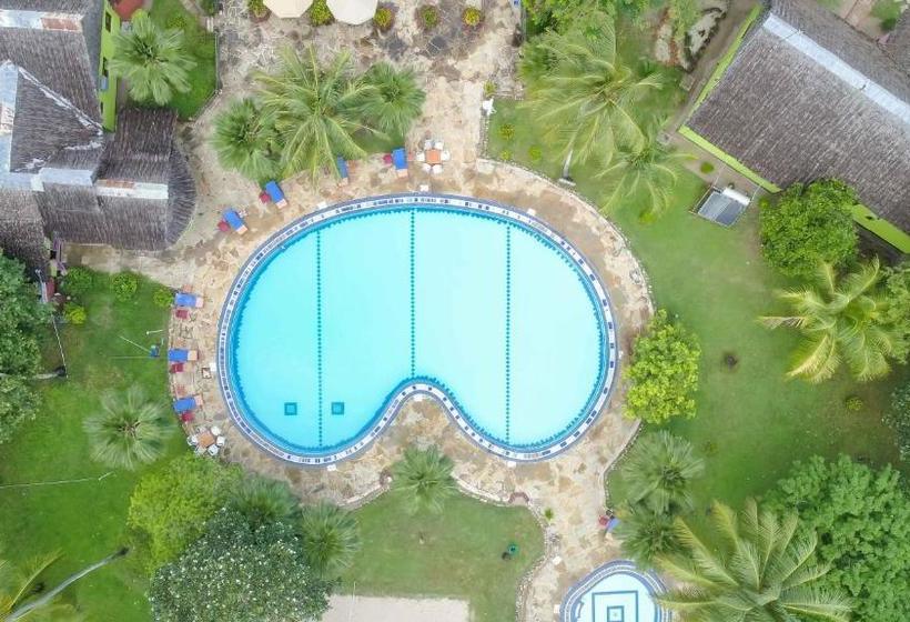 Jumuia Beach Resort Kanamai