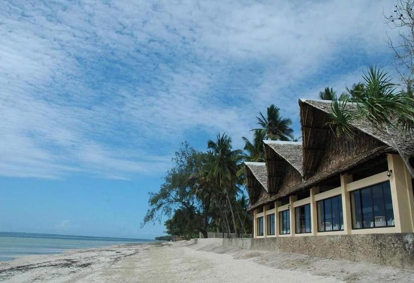 Jumuia Beach Resort Kanamai