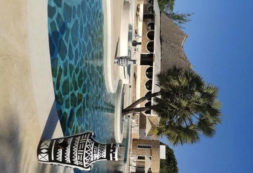 Kola Beach Resort