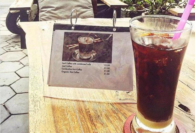 Maya Papaya Cafe & Hostel(one Stop)