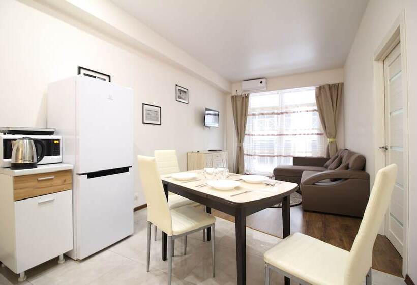 Alpha Apartments Marina Park