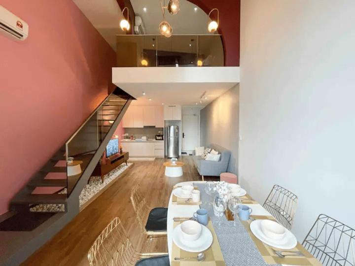 تختخواب و صبحانه Ekocheras Cozy Suite By Guestonic