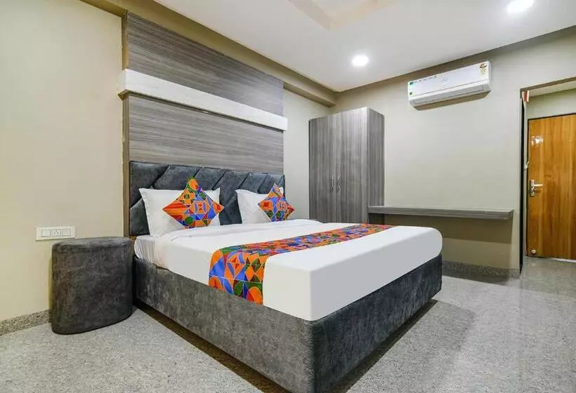 Fabhotel Classic Inn
