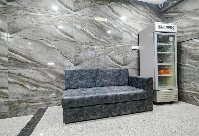 Fabhotel Classic Inn