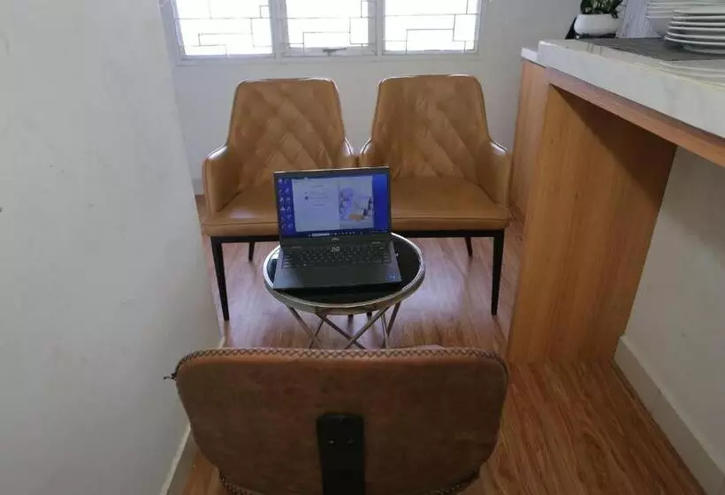 Hotelli Capital O 93594 Pelangi Urbano