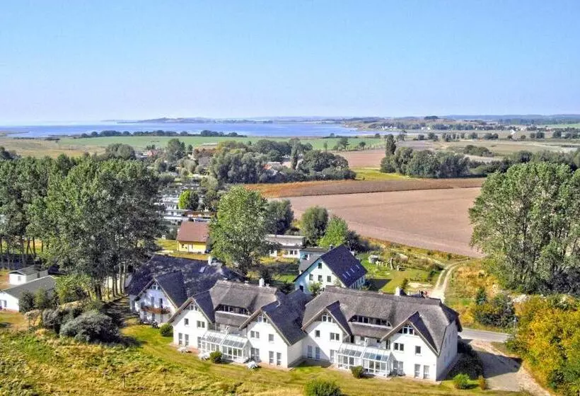 Hotelli F 1010 Strandhaus Mönchgut B&b Doppelzimmer Nr 35