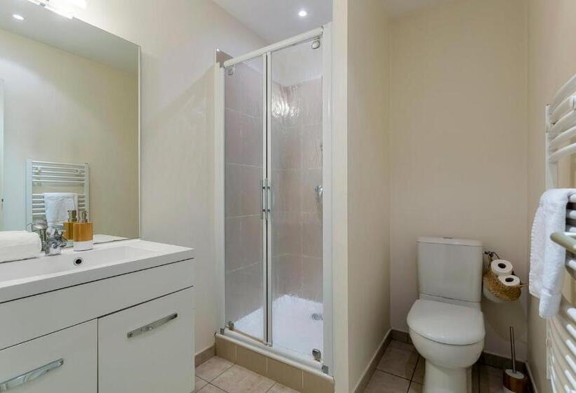 Пансион Villa Marcelline   Lyon