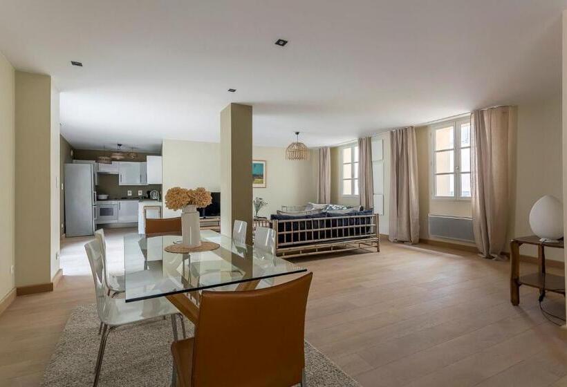 Пансион Villa Marcelline   Lyon