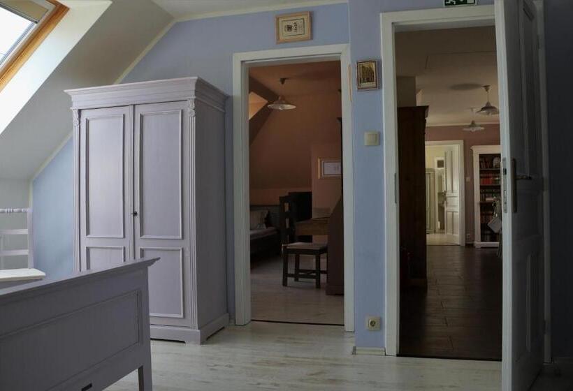 Bed and Breakfast Fogadó A Patkolókovácshoz Vendégház Szekszárd