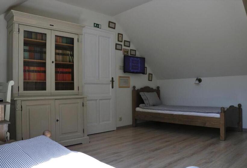 Bed and Breakfast Fogadó A Patkolókovácshoz Vendégház Szekszárd