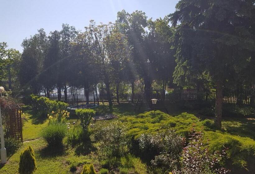 Bed and Breakfast Fortuna Panzio